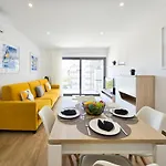 Lägenhet Rocha Honey Glow